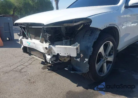 2019 Mercedes-Benz Glc 300 z USA, uszkodzony, nr VIN WDC0G4JB2KF664748